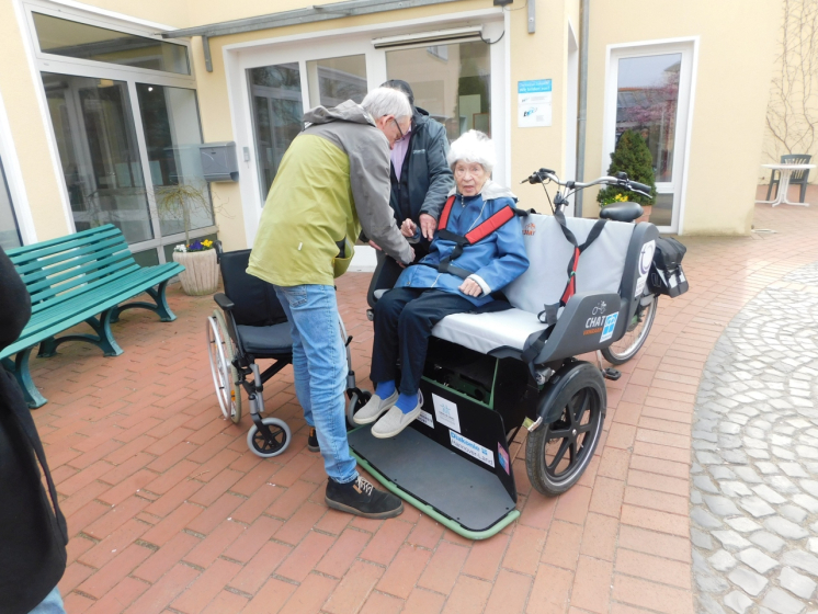 Rikscha-Fahrt-Fr-Schilling (8)